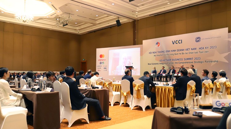 Hội nghị thượng đỉnh Kinh doanh Việt Nam - Hoa Kỳ được tổ chức lần thứ 6 nhằm đẩy mạnh quan hệ thương mại và giao thương giữa hai nước