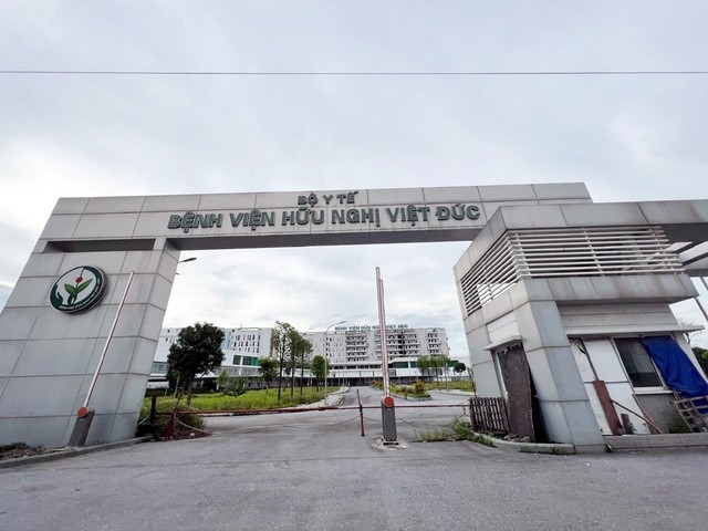 Diện tích thi công tại Gói thầu XDVĐ-01 thuộc cơ sở 2 Bệnh viện Việt Đức sau 8 lần điều chỉnh tăng hơn 20.000 m2 so với diện tích ban đầu tại hồ sơ mời thầu 