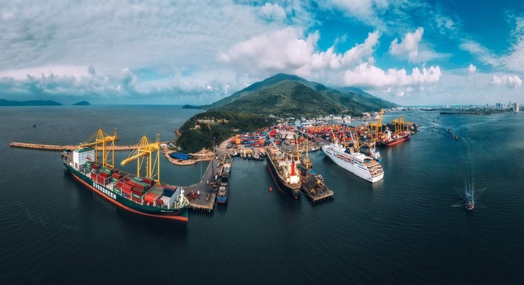 Cảng Tiên Sa (Đà Nẵng) - Điểm cuối hành lang kinh tế Đông - Tây đưa hàng hóa ra thế giới