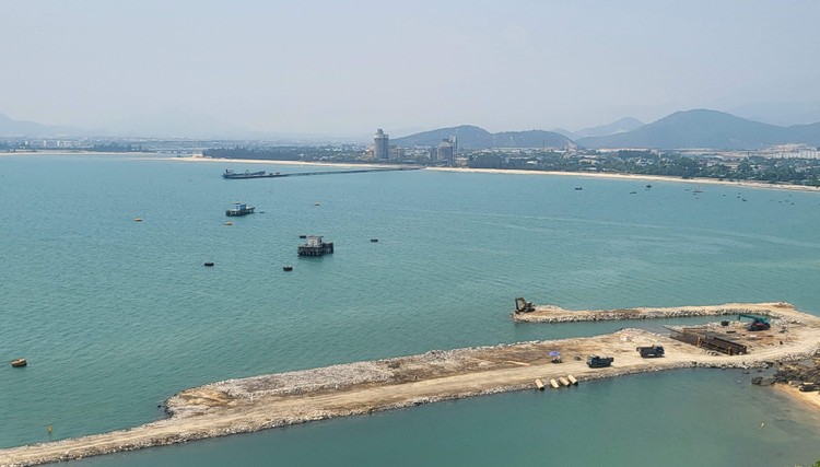 Khu vực quy hoạch đầu tư xây dựng Bến cảng Liên Chiểu và Dự án Khu du lịch nghỉ dưỡng Làng Vân