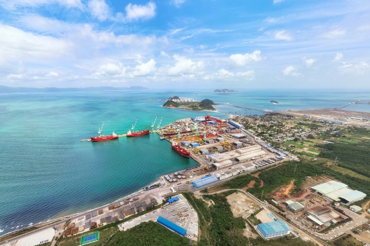 Cảng Vân Phong trong Khu kinh tế Vân Phong sẽ là hạt nhân để Khánh Hòa thu hút đầu tư lĩnh vực logistics