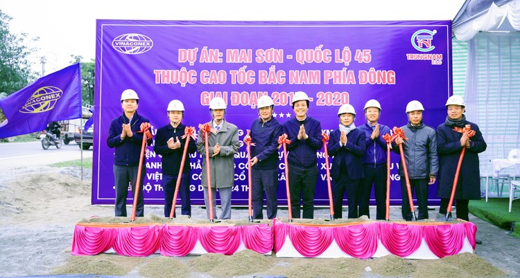 Liên danh Vinaconex - Trung Nam E& C cam kết thi công Gói thầu XL - 14 thuộc Dự án cao tốc Mai Sơn - Quốc lộ 45 đảm báo an toàn, chất lượng, tiến độ