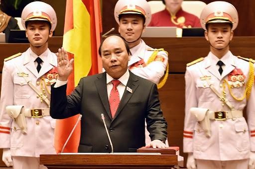 Thủ tướng Chính phủ Nguyễn Xuân Phúc tuyên thệ trước Quốc hội vào tháng 4/2016