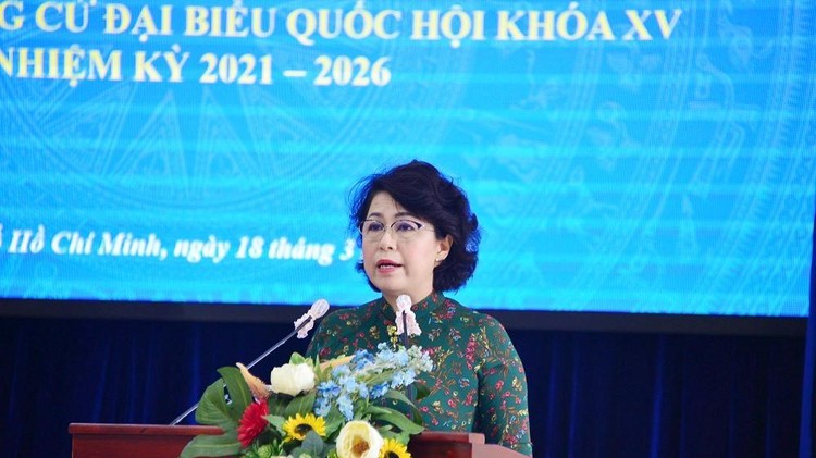 Bà Tô Thị Bích Châu – Chủ tịch Ủy ban MTTQ Việt Nam TP.HCM