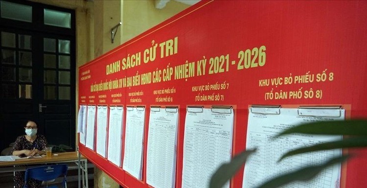 Hà Nội công bố danh sách 95 người trúng cử đại biểu HĐND TP khóa XVI, nhiệm kỳ 2021 - 2026. Ảnh: TG