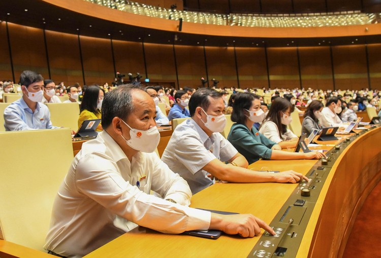 Đại biểu Quốc hội bỏ phiếu kiện toàn nhân sự tại Kỳ họp thứ nhất