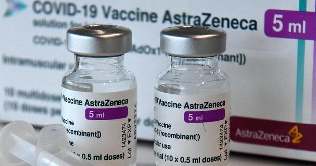 4 hiệp hội đề nghị Chính phủ hỗ trợ các hiệp hội được mua vaccine từ nguồn cung tự tìm kiếm để tiêm miễn phí cho người lao động