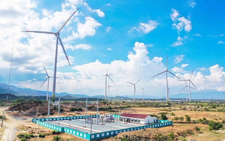 Toàn cảnh dự án điện gió số 5 - Ninh Thuận. Ảnh: Nguyễn Trung