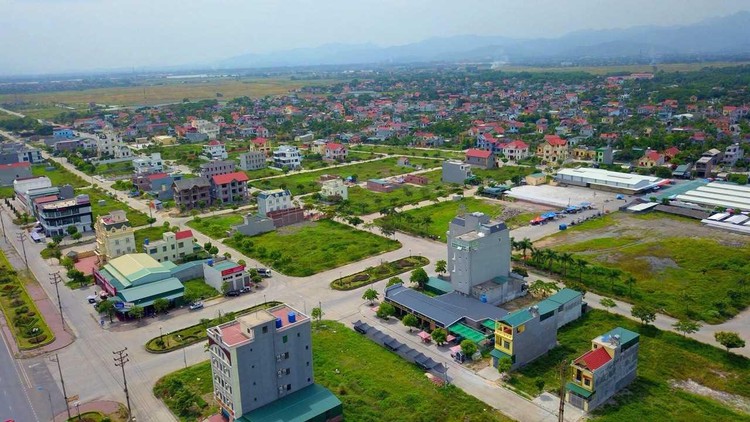  91 ô đất được đem ra đấu giá thuộc phường Hồng Phong và phường Kim Sơn, thị xã Đông Triều, tỉnh Quảng Ninh.