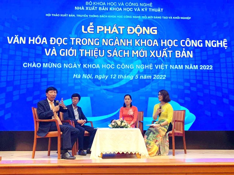 TS. Phan Hữu Thắng cho biết, đây là Báo cáo thường niên đầu tiên về đầu tư nước ngoài tại Việt Nam