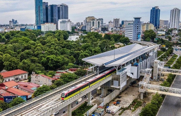 Dự án đường sắt đô thị Nhổn-ga Hà Nội bị chậm tiến độ hoàn thành, tăng tổng mức đầu tư. Ảnh: CTV/Vietnam+