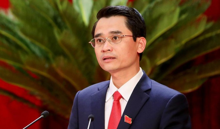 Ông Phạm Văn Thành xin thôi đảm nhiệm chức vụ Phó Chủ tịch UBND tỉnh Quảng Ninh 