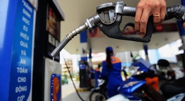 Giá xăng dầu ngày 1/3 có thể giảm. Ảnh: Internet
