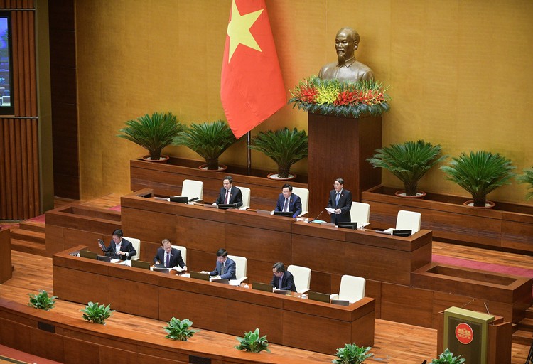 Phó Chủ tịch Quốc hội Nguyễn Đức Hải điều hành phiên họp ngày 26/3/2023