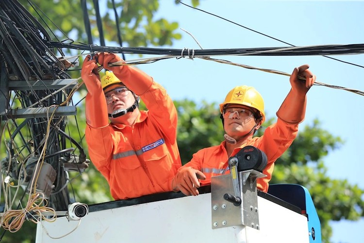 Thủ tướng yêu cầu EVN đẩy nhanh tiến độ triển khai các dự án đường dây 500 KV mạch 3 từ Quảng Trạch (Quảng Bình) đến Phố Nối (Hưng Yên). Ảnh minh họa