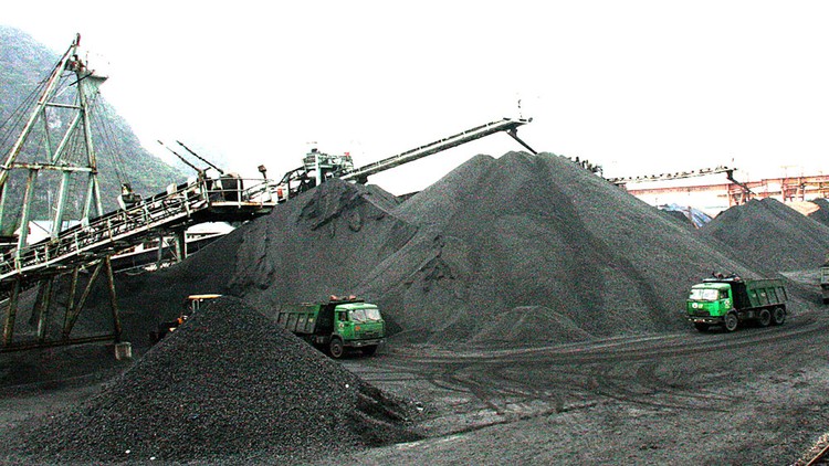 Chủng loại than được TKV nhập khẩu có giá từ 70 - 80 USD/tấn, phù hợp sử dụng cho các nhà máy nhiệt điện. Ảnh: Lê Hải