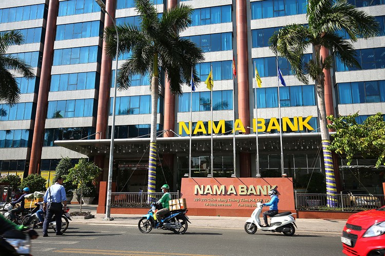 6 tháng đầu năm 2020, dư nợ cho vay khách hàng của Nam Á Bank đạt 77.005 tỷ đồng, tăng 14% so với đầu năm. Ảnh: Lê Tiên