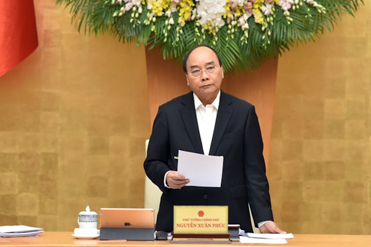 Thủ tướng Nguyễn Xuân Phúc phát biểu tại phiên họp. Ảnh: VGP/Quang Hiếu