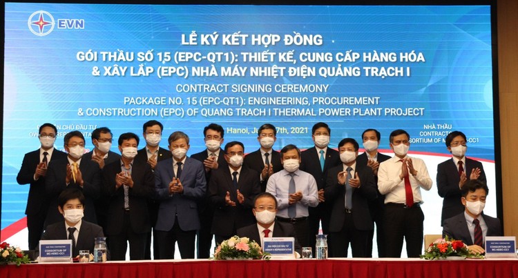 Lễ ký kết hợp đồng Gói thầu số 15 (EPC-QTI) Dự án Nhà máy Nhiệt điện Quảng Trạch I diễn ra ngày 17/6/2021 tại Hà Nội
