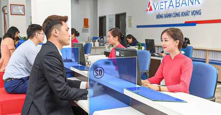 Tại thời điểm cuối năm 2020, VietABank phát sinh các khoản phải thu liên quan đến hoạt động mua bán nợ có tổng giá trị 1.571,8 tỷ đồng. Ảnh: Trần Việt