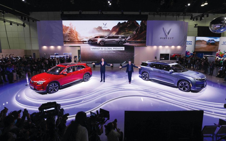 Vinfast gây ấn tượng khi tham dự Triển lãm Điện tử tiêu dùng (CES) 2022 tại Las Vegas (Mỹ) với việc trình làng nhiều mẫu ô tô điện. Ảnh: Đông Giang