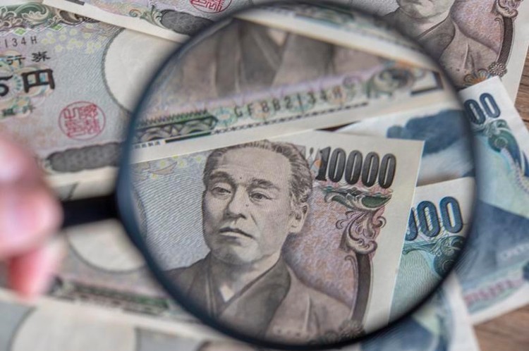 Đồng Yên: Hãy khám phá hình ảnh về Đồng Yên và cảm nhận sức mạnh của đồng tiền quốc gia Nhật Bản trong nền kinh tế thế giới. Sự ổn định và đáng tin cậy của Đồng Yên sẽ khiến bạn tin tưởng vào sức mạnh của nền kinh tế Nhật Bản và đồng thời cũng mở ra cơ hội đầu tư hấp dẫn.