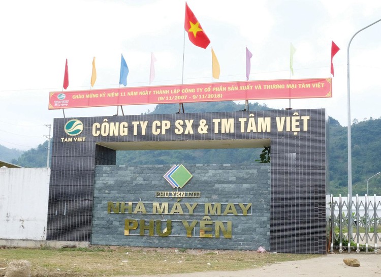 Công ty CP Sản xuất và Thương mại Tâm Việt đang sở hữu 2 nhà máy sản xuất với tổng diện tích 60.000 m² cùng nhiều nhà xưởng, kho hàng...