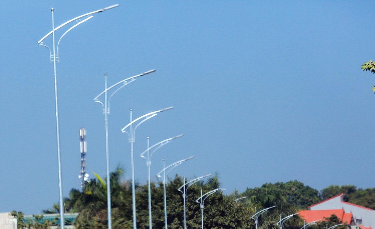 Dự án Hệ thống điện chiếu sáng công cộng các tuyến đường thị xã Buôn Hồ, tỉnh Đắk Lắk có tổng mức đầu tư hơn 29,6 tỷ đồng. Ảnh minh họa: Nhã Chi