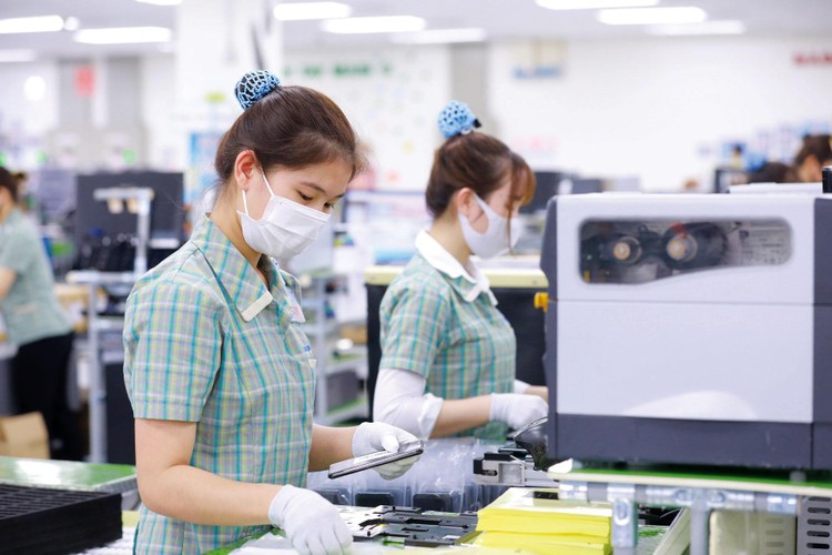 Việt Nam đã và đang trở thành điểm đến lý tưởng cho nhiều nhà sản xuất điện tử trong chiến lược đa dạng hóa chuỗi cung ứng của mình. Ảnh: Việt Hùng
