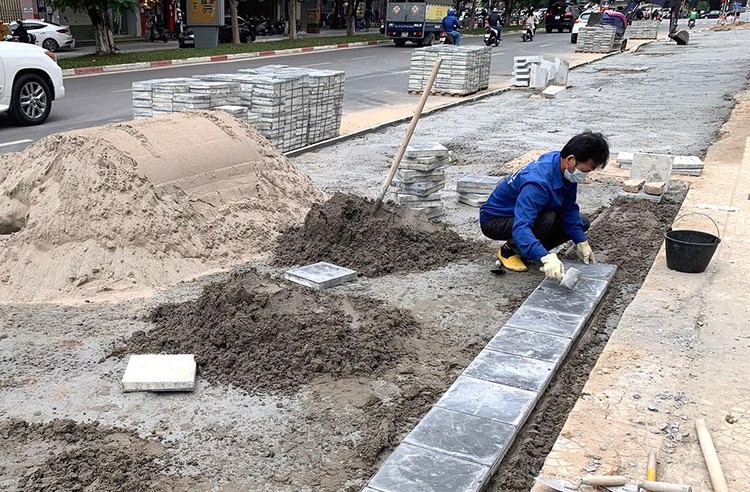 Công ty TNHH Xây dựng Nghĩa Thành được công bố trúng khoảng 10 gói thầu từ năm 2015 đến nay, chủ yếu trên địa bàn tỉnh Quảng Nam. Ảnh minh họa: Nhã Chi
