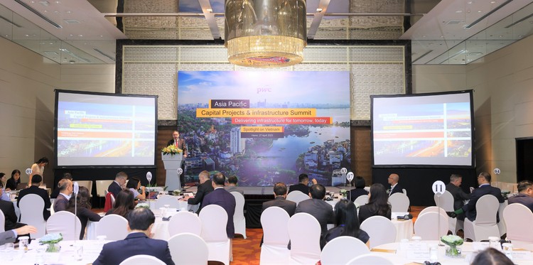 Toàn cảnh Hội nghị về Dự án đầu tư và Cơ sở hạ tầng châu Á - Thái Bình Dương tại Hà Nội