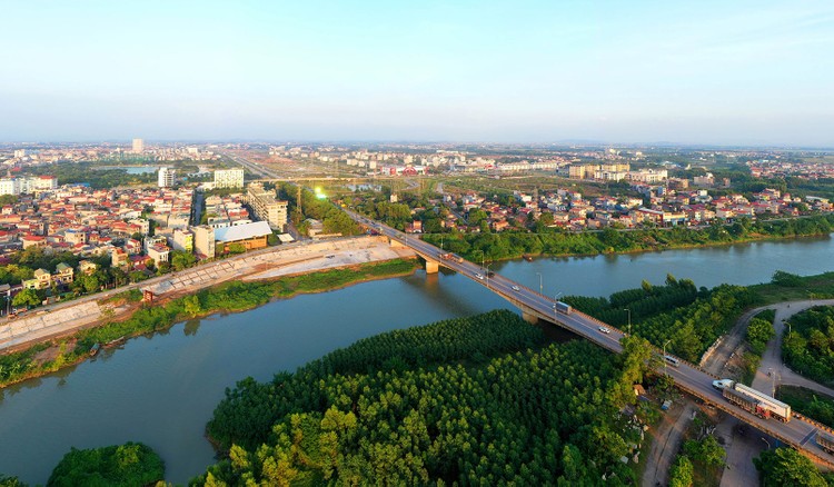 Nửa đầu năm 2023, giải ngân vốn đầu tư công trên địa bàn tỉnh Bắc Giang ước đạt 3.027 tỷ đồng. Ảnh: Giang Đông