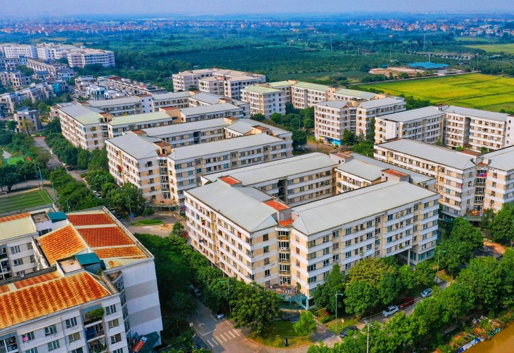 Đề xuất Tổng Liên đoàn Lao động Việt Nam tham gia đầu tư xây dựng nhà ở xã hội nhận 2 luồng ý kiến khác nhau. Ảnh: Hoàng Hà