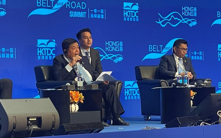 Bộ trưởng Bộ Kế hoạch và Đầu tư Nguyễn Chí Dũng tham dự Hội nghị cấp cao Vành đai và con đường lần thứ 8 tại Hồng Kông, Trung Quốc