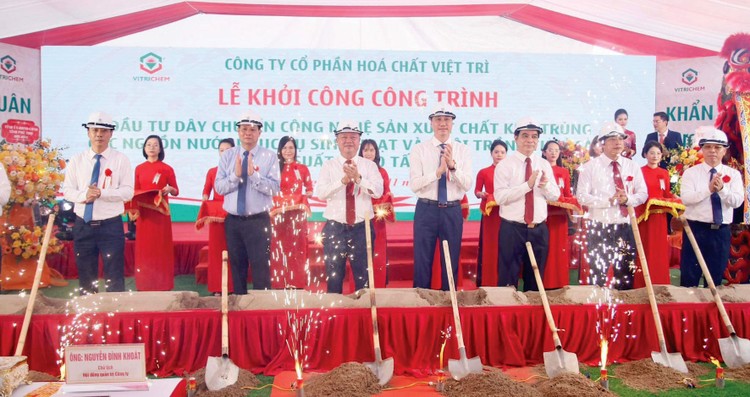 Công ty CP Hóa chất Việt Trì khởi công Dự án Dây chuyền công nghệ sản xuất khử trùng các nguồn nước phục vụ sinh hoạt và nuôi trồng thủy sản