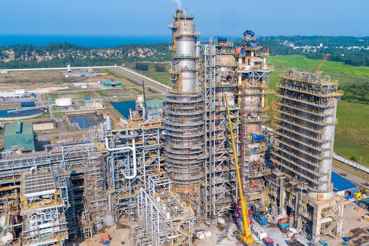Nhà máy Lọc dầu Dung Quất trong thời gian bảo dưỡng tổng thể vẫn thực hiện cung ứng sản phẩm cho thị trường