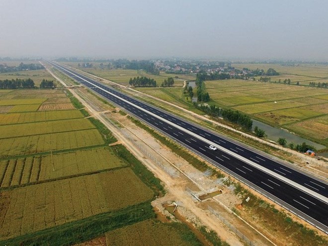  Tổng công ty Phát triển hạ tầng và Đầu tư tài chính Việt Nam (Vidifi) đang đẩy nhanh tiến trình nhượng quyền khai thác cao tốc Hà Nội - Hải Phòng cho đối tác Ấn Độ