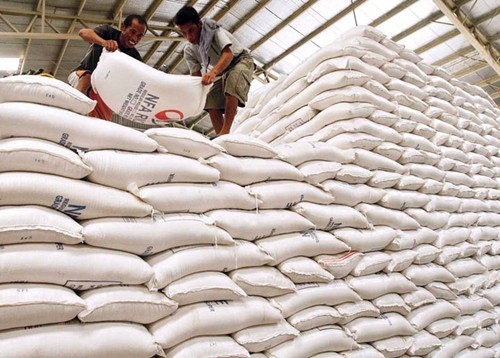 Cơ quan chức năng đang điều tra vụ 7 cục dự trữ cho gửi gạo vào kho nhà nước không đúng quy định. Ảnh: Internet 