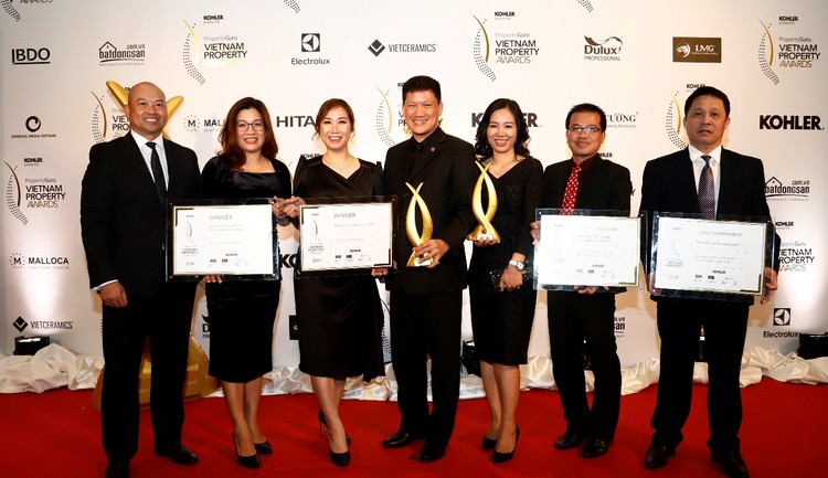 Đại diện Phuc Khang Corporation và loạt giải thưởng tại Vietnam Property Awards 2019