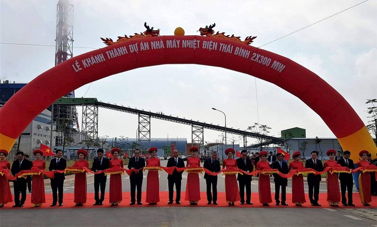 Thủ tướng Chính phủ Nguyễn Xuân Phúc tham dự Lễ khánh thành Nhà máy Nhiệt điện Thái Bình sáng 14/2/2019