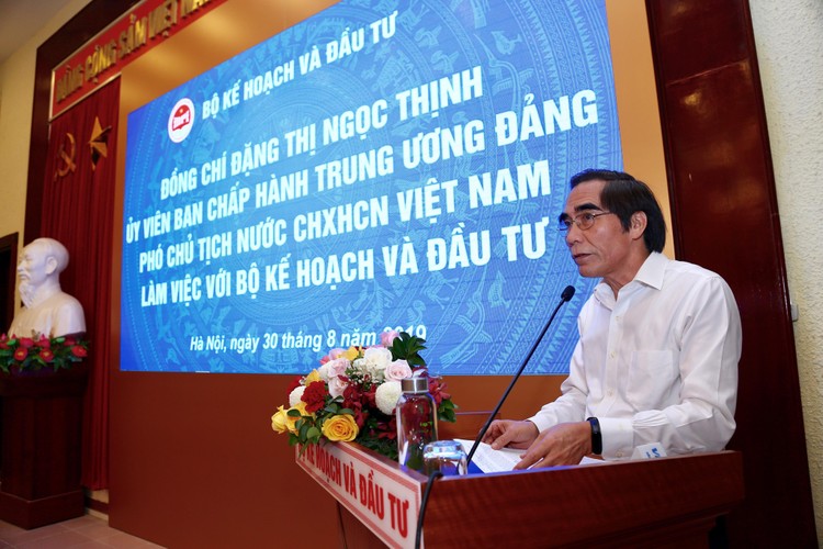 Thứ trưởng Bộ Kế hoạch và Đầu tư Nguyễn Văn Trung (ảnh Lê Tiên)