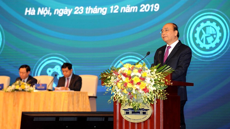 Thủ tướng Nguyễn Xuân Phúc phát biểu tại Hội nghị. Ảnh: Lê Tiên