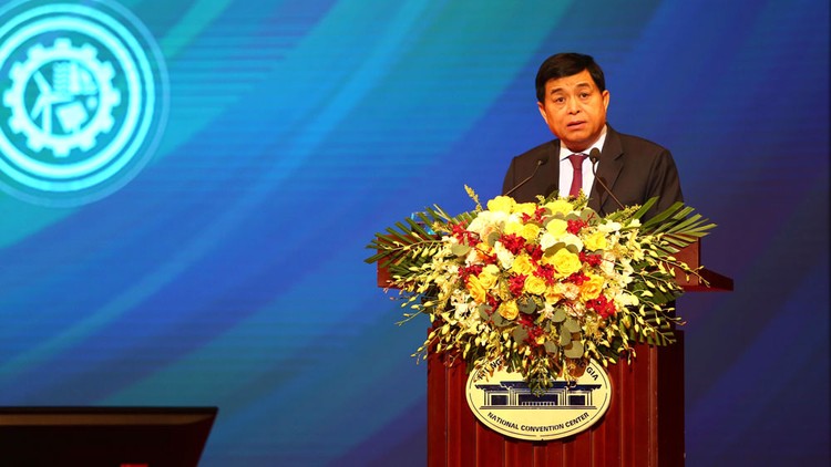Bộ trưởng KH&ĐT Nguyễn Chí Dũng nhấn mạnh, với trách nhiệm là cơ quan tham mưu tổng hợp của Chính phủ trong lĩnh vực phát triển DN, Bộ đề xuất  gợi mở 5 định hướng và giải pháp lớn để phát triển DN trong bối cảnh mới.