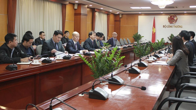 Cuộc làm việc giữa Lãnh đạo Bộ Công Thương và đại diện JETRO tại Hà Nội diễn ra ngày 6/2 tại trụ sở Bộ Công Thương (ảnh: Moit)