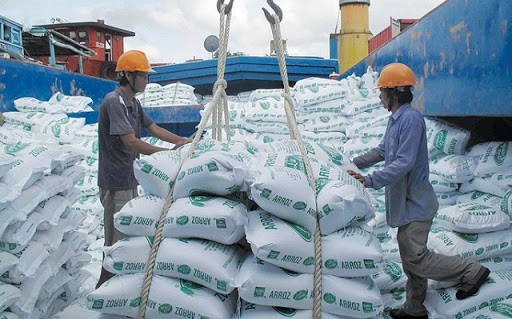 Bộ Tài chính và Bộ Công Thương phải báo cáo Thủ tướng về việc triển khai xuất khẩu gạo trước ngày 18/4/2020 (ảnh: Internet)