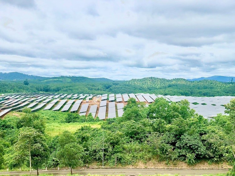 Nhà máy Điện mặt trời Sê San 4 (ảnh: EVN)